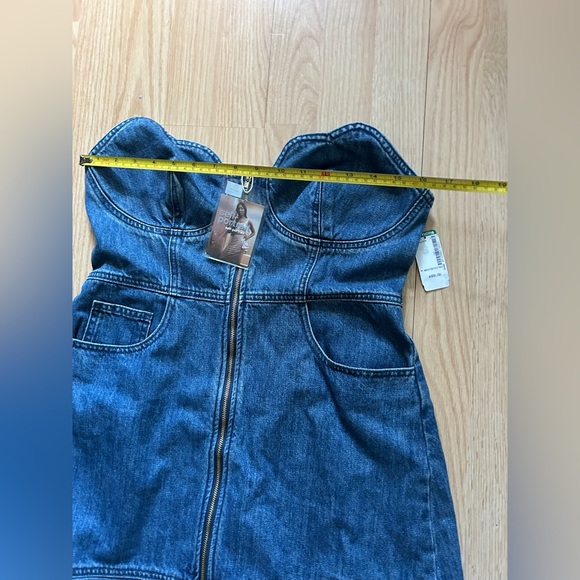 New wit tags - Self- Portrait Scalloped Denim Dress size 8 - Picture 12 of 16